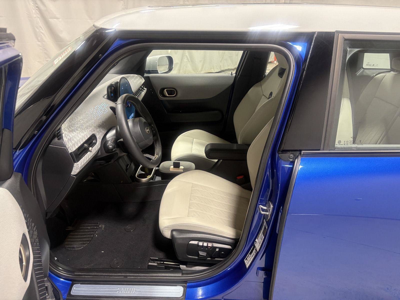 mini hardtop 4 door 2026 WMW53GD00T2X95816 image mini hardtop 4 door 2026 WMW53GD00T2X95816 image